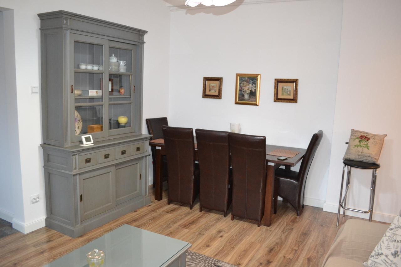 Victoria Plaza Two Bdr Apt Apartment Букурещ Екстериор снимка